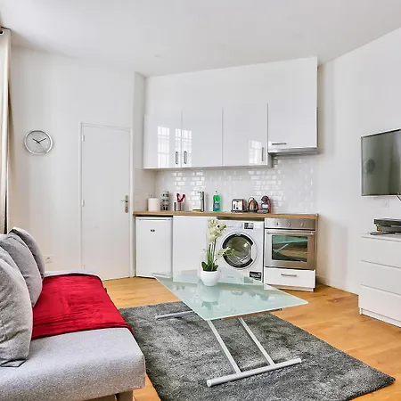 Apartment 58 - Design Eiffel Tower